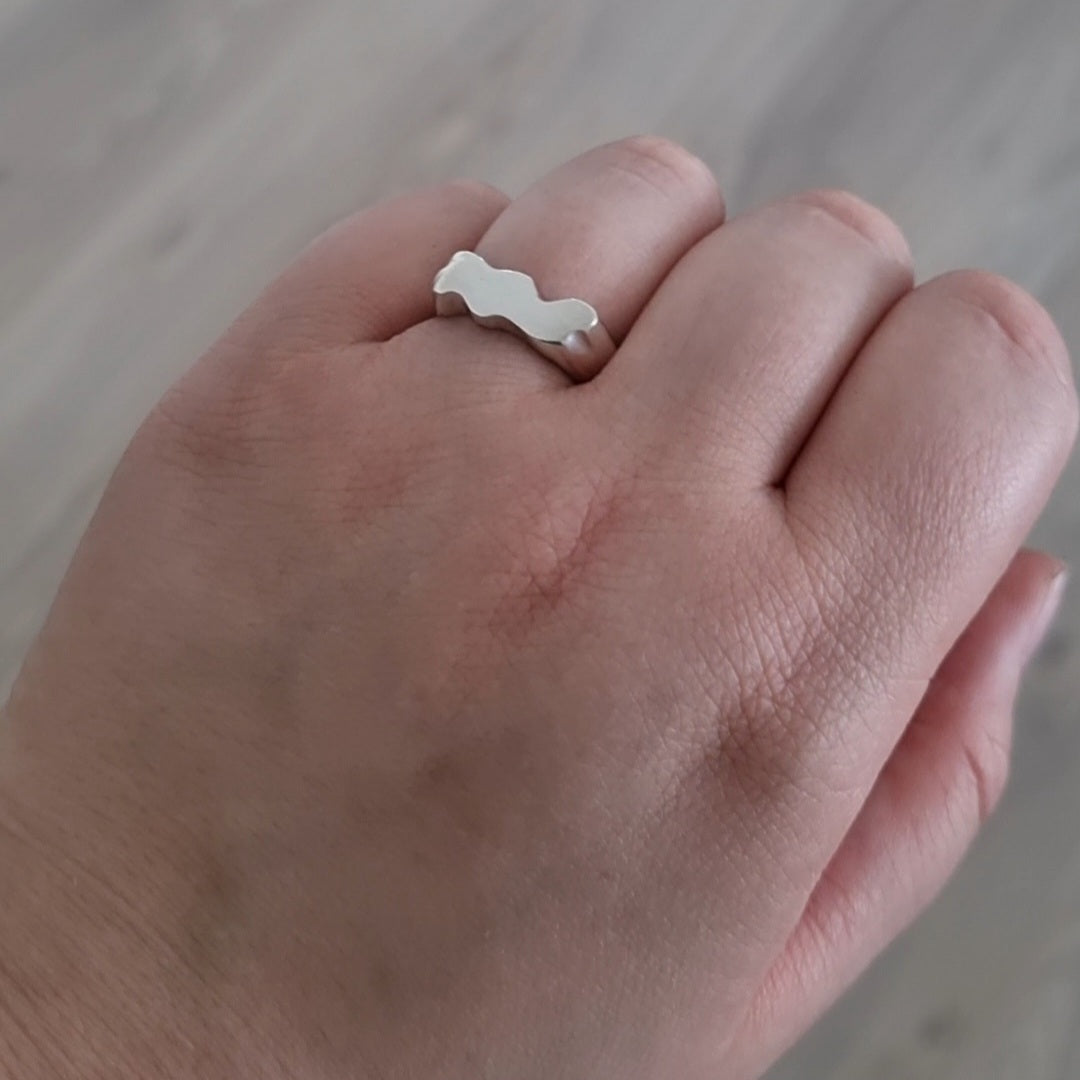 Gaia signet ring lille