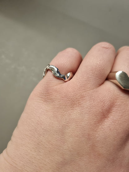 Gaia wave ring