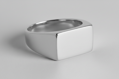 Edge signet ring stor